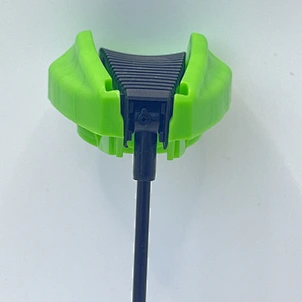 Pressurized spray nozzle